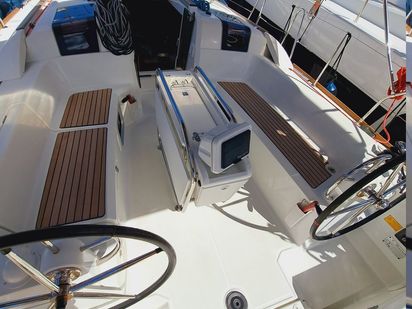 Sailboat Jeanneau Sun Odyssey 389 · 2018 · Emilina (1)