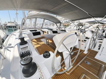 Sailboat Hanse 508 · 2023