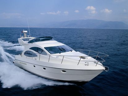 Barco a motor Azimut 42 Fly · 2006 (reacondicionamiento 2022) · Time Out (1)