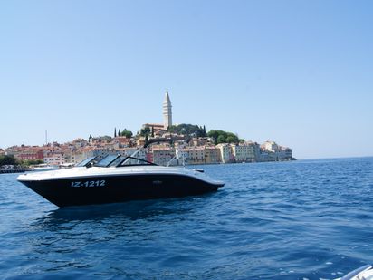 Motorówka szybka Sea Ray 210 SPXE · 2023 · Black Diamond II. (1)