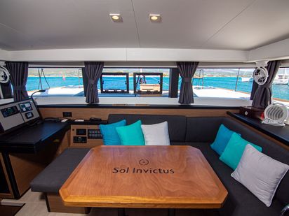 Catamaran Lagoon 40 · 2020 · Sol Invictus VIP-equipped (1)