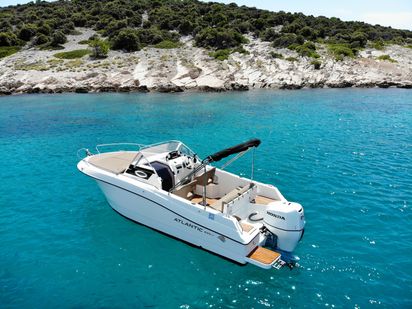 Imbarcazione a motore Atlantic Marine 655 Sun Cruiser · 2013 (0)