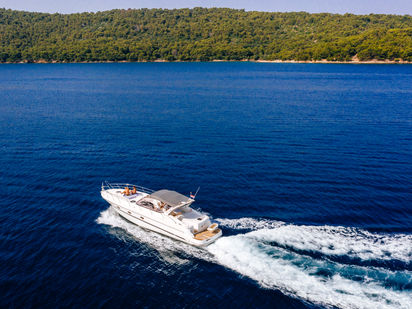 Motorboat Innovazioni e Progetti Mira 43 · 2005 (0)