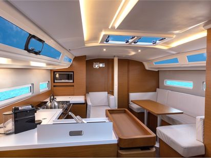 Sailboat Jeanneau Sun Odyssey 410 · 2019 · Eumephe - Standard line (1)