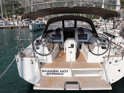 Zeilboot Jeanneau Sun Odyssey 410 · 2022 · Shaken Not Stirred (0)