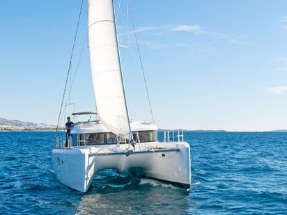 Catamaran Lagoon 440 · 2019 (refit 2022) · Shades Lagoon 44 (1)