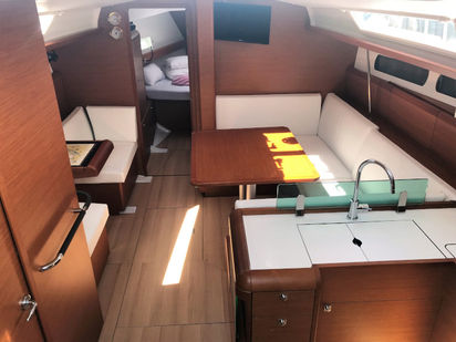 Zeilboot Jeanneau Sun Odyssey 419 · 2019 · Bowie (1)