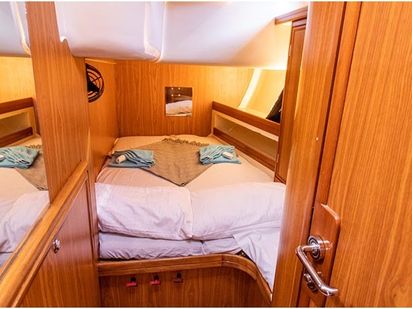 Segelboot Ocean Star 51.1 · 2001 · Christianna VII (en suite double cabin 2) (1)