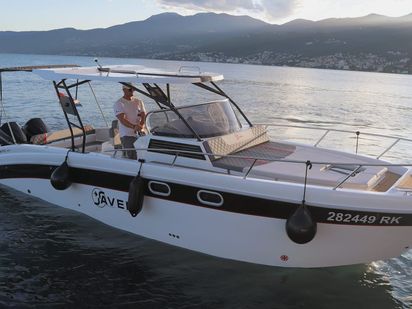 Bateau à moteur Saver 870 WA · 2023 (0)