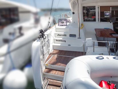 Catamaran Lagoon 40 · 2019 · StarElli (1)