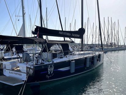 Velero Elan E6 · 2023 · Black Panther (1)