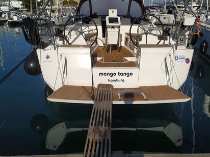 Żaglówka Jeanneau Sun Odyssey 419 · 2019 · Mango Tango (0)