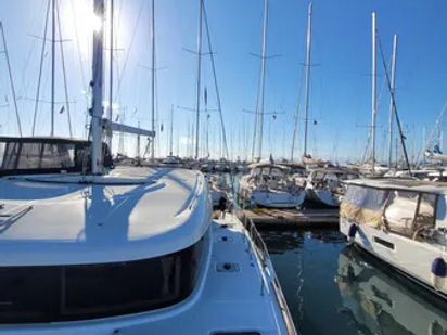 Catamaran Lagoon 40 · 2021 (refit 2021) · LAGOON 40 (1)