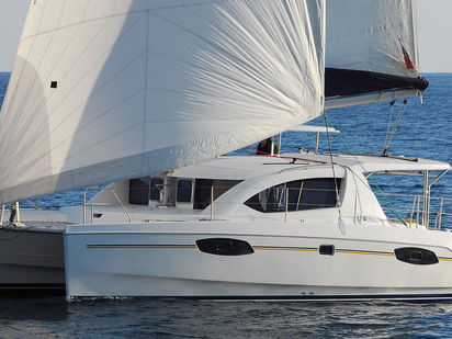 Catamarano Leopard 40 · 2010 (refit 2023) · MOBY DICK (1)