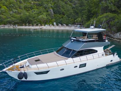 Barco a motor Custom Built · 2023 · Golden Blue (0)