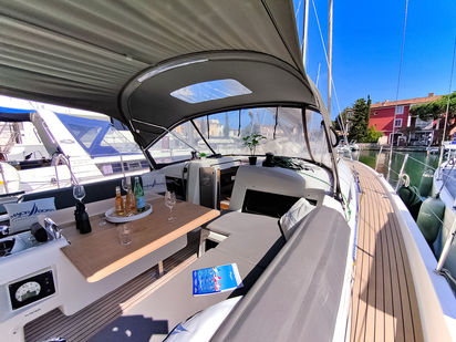 Segelboot Jeanneau Sun Odyssey 440 · 2020 (0)