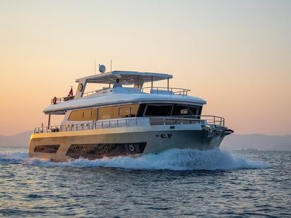 Motorówka Custom Built · 2023 · Trawler BY  CF (1)