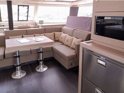 Catamarán Fountaine Pajot Astrea 42 · 2022 · Lalena (WM - A/C - Generator) (1)