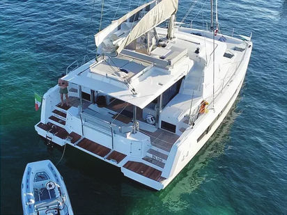 Catamarán Bali 4.4 · 2022 · BLISS LUXURY CATAMARAN (0)