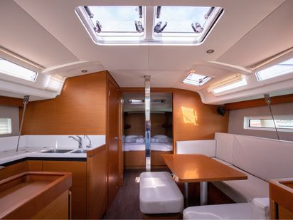 Zeilboot Jeanneau Sun Odyssey 440 · 2020 · Magics - Standard line (1)