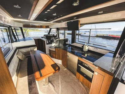 Bateau à moteur Northman Prestige 1200 · 2022 · Hitchcock (1)