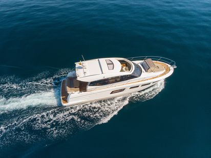 Bateau à moteur Jeanneau Prestige 500 · 2012 · Prestige 500S (1)