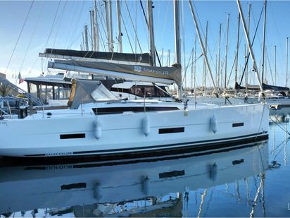 Sailboat Dufour 430 · 2024 · Kairos - Solar Panel, BBQ (0)