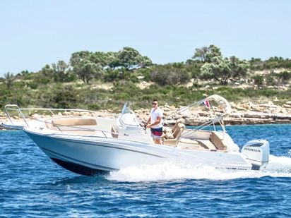 Speedboat Jeanneau Cap Camarat 7.5 CC · 2018 (refit 2024) · Jeanneau (1)