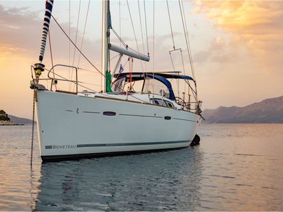 Voilier Beneteau Oceanis 43 · 2009 (0)