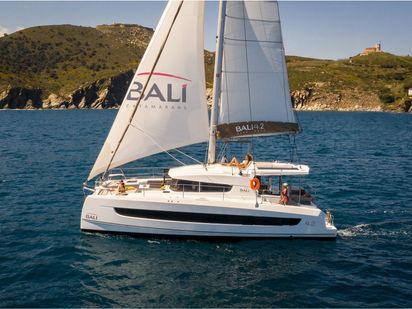 Catamarán Bali 4.2 · 2023 · JULIA (1)