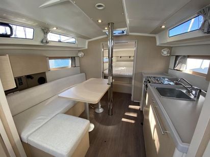 Voilier Beneteau Oceanis 38.1 · 2022 · MAXIMUS (1)