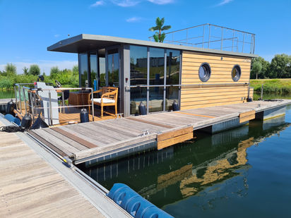 Houseboat Custom Built · 2021 · Neo (0)