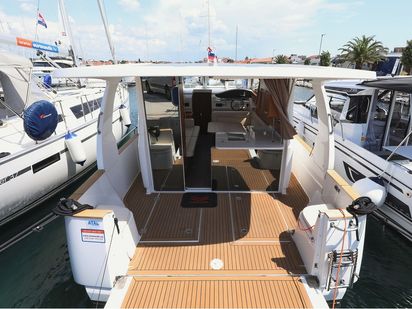 Motorboot Greenline Hybrid 33 · 2023 · Mozart (0)