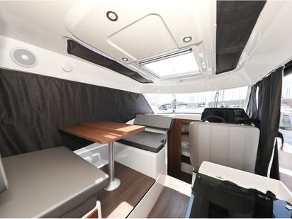 Bateau à moteur Beneteau Antares 9 OB · 2023 · Lolo (1)