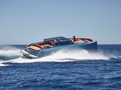 Speedboat Vanquish VQ45 · 2024 · Goldfinger (1)