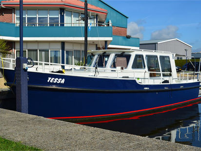 Houseboat Monty Bank Trawler 9.5 · 2002 · Tessa (0)