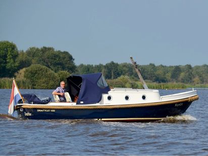 Bateau à moteur Vlet Sloop Cabin 650 · 2004 · Drait 53 (0)