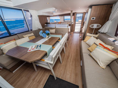 Catamarano Bali 4.6 · 2023 · SUNNY (1)