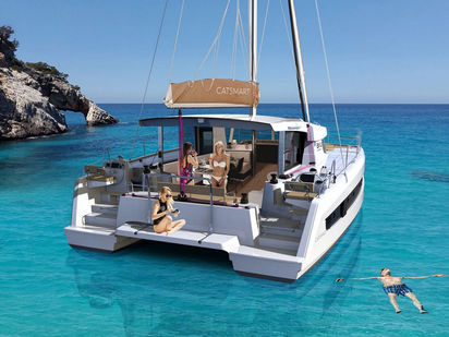 Catamaran Bali Catsmart · 2024 · PRES-SMA-24-CR (1)