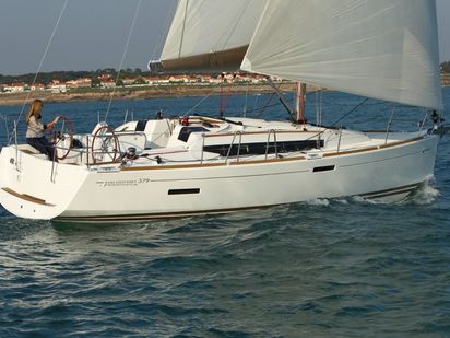 Barca a vela Jeanneau Sun Odyssey 379 · 2012 (0)