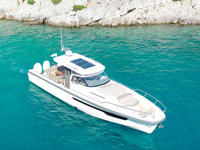 Speedboat Nimbus T11 · 2020 · Nireas (0)