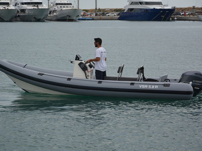 Bateau à moteur Custom Built · 2021 (0)