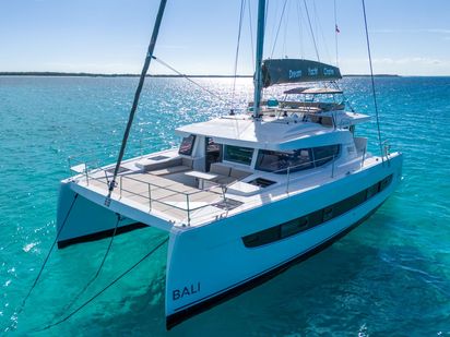 Catamaran Bali 4.4 · 2022 · SAGA (0)