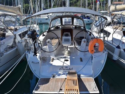 Sailboat Bavaria Cruiser 37 · 2017 (0)