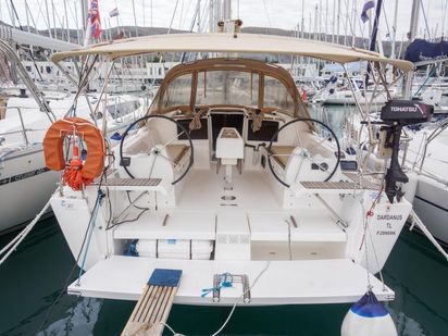 Barca a vela Dufour 382 GL · 2015 (0)