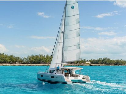 Catamaran Lagoon 42 · 2023 · PERIWINKLE (0)