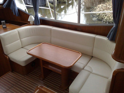 Houseboat Advantage 42 · 2007 · Mercurius (1)