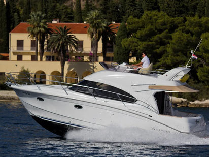 Motorboat Beneteau Antares 36 · 2011 (0)