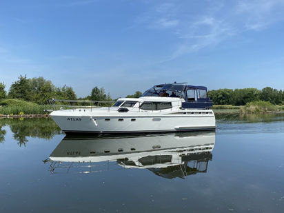 Motorboat Tyvano 1400 · 2003 (0)