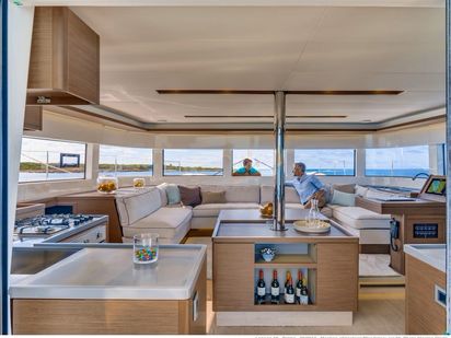 Catamarano Lagoon 50 · 2022 · Sapphire (1)